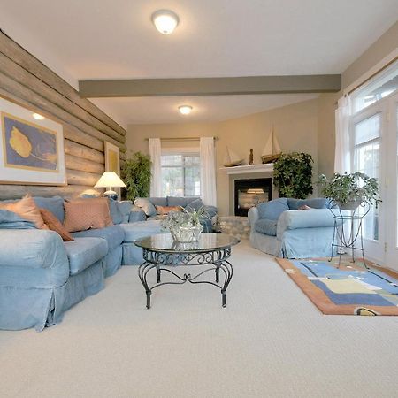 The Lodge At Weir'S Beach Metchosin Extérieur photo