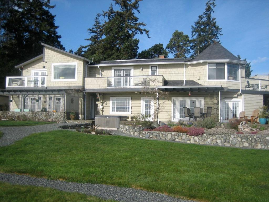 The Lodge At Weir'S Beach Metchosin Extérieur photo